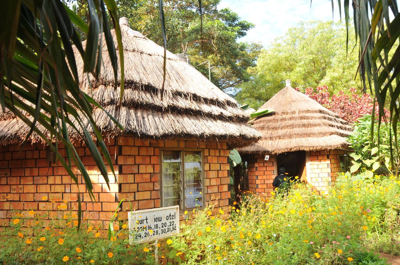 New Court View Hotel Masindi Exterior photo